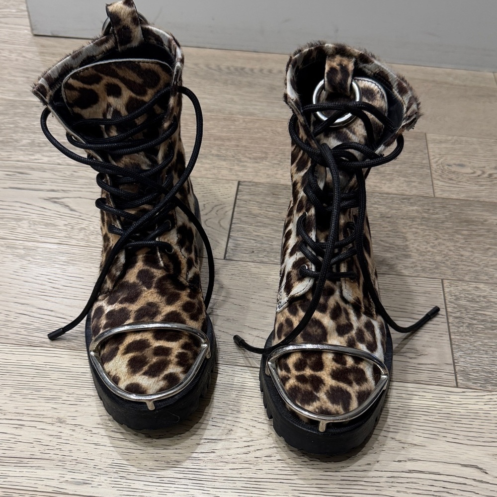 Leopard Print Lace-Up Women's Boots